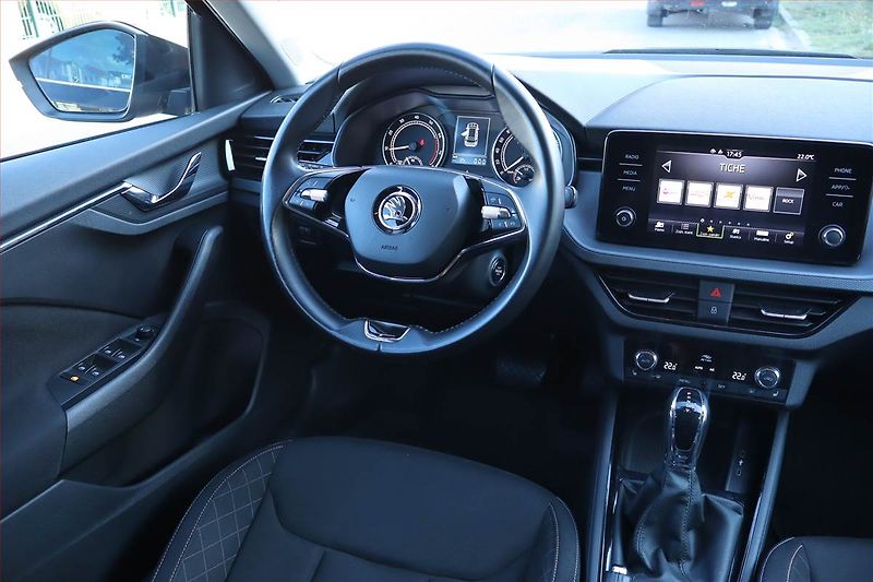 Škoda Kamiq (2021) 1.5 TSI - fotka 7 z 26