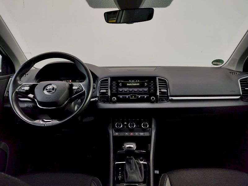 Škoda Karoq (2022) Ambition 1,5 Tsi DSG - fotka 5 z 35