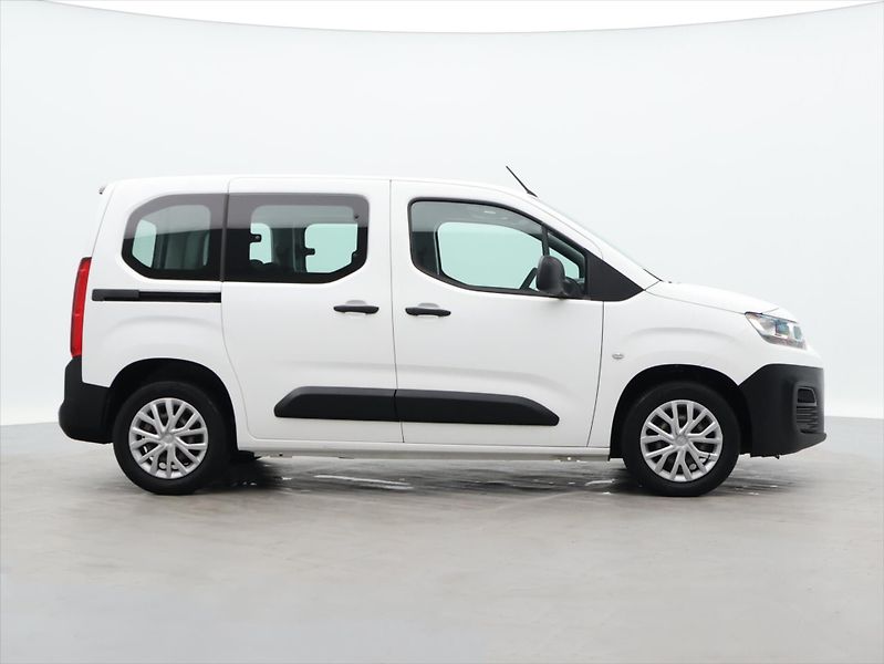 Citroën Berlingo 1,5 BlueHDI 75kW Multispace CZ - fotka 8 z 25