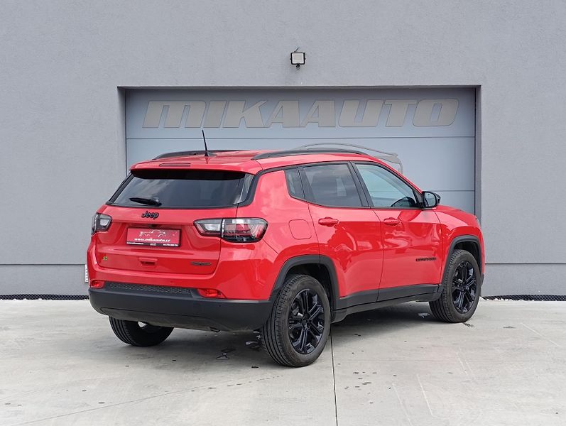 Jeep Compass 1.5 E-HYBRID NIGHT EAGLE ČR - fotka 5 z 31