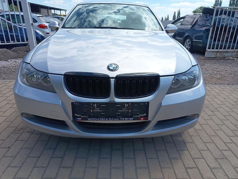 BMW Řada 7 (2006) 2.0 95kw - fotka 3 z 49