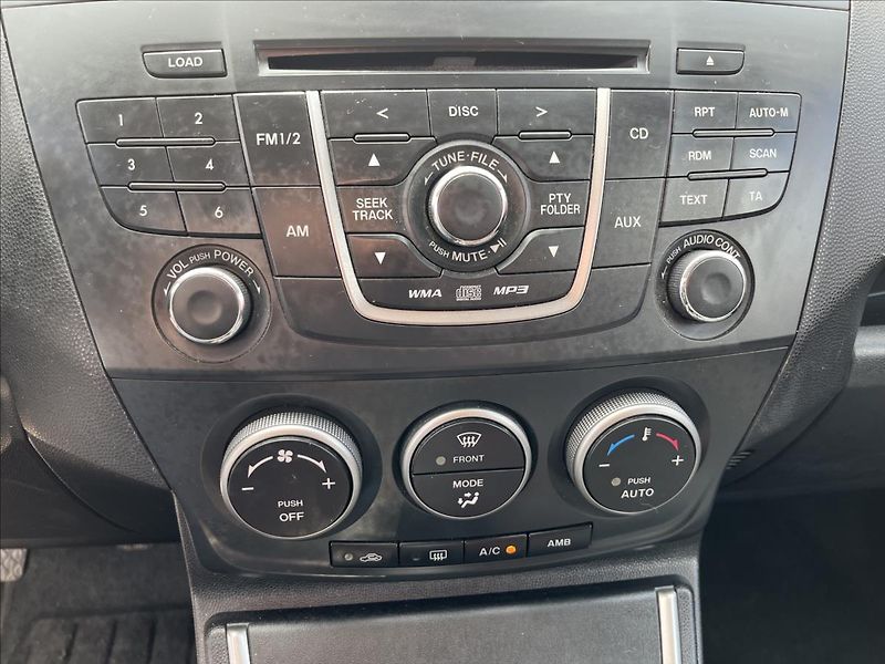 Mazda 5 1,8 i 7.MÍST KLIMA SERVIS - fotka 18 z 41