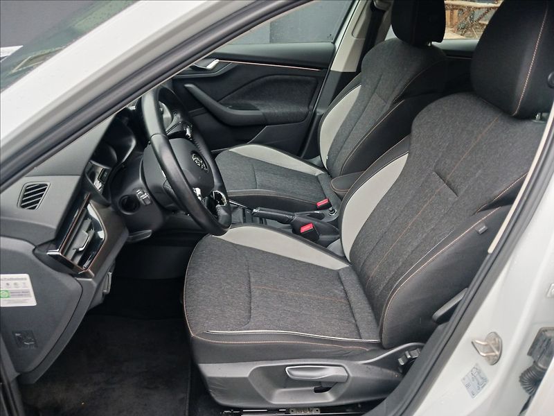 Škoda Kamiq 1,0 TSI 81KW STYLE - fotka 10 z 30