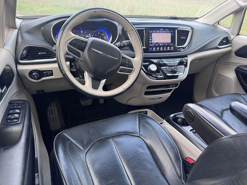 Chrysler Pacifica (2020) 3,6 RU Panorama Limited 2020 - fotka 15 z 19