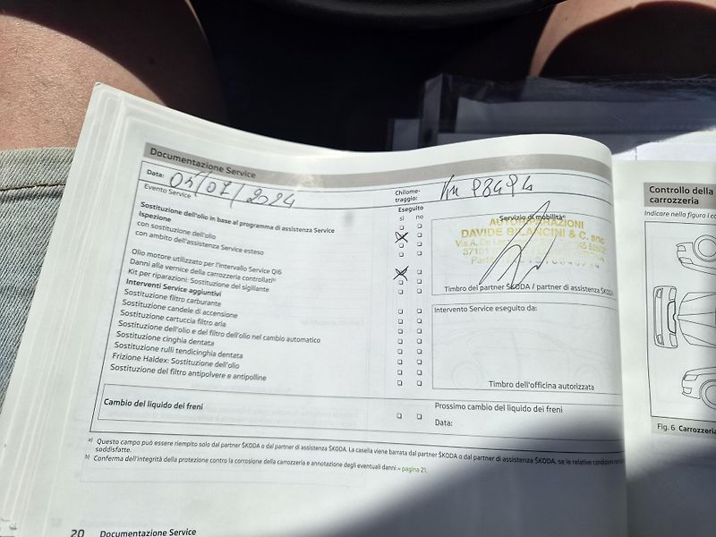 Škoda Roomster (2013) 1,6 TDI AMB bez koroze - fotka 15 z 17