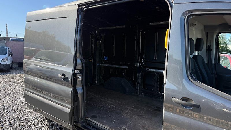 Ford Transit (2019) 2.0TDCí *L2H2*ALU*Tažné* - fotka 18 z 21