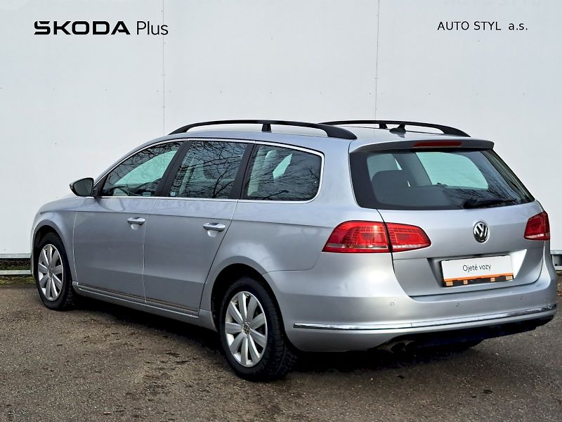 Volkswagen Passat (2012) VARIANT CL 2,0 TDI BMT 6G - fotka 8 z 23