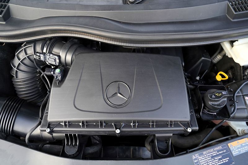 Mercedes-Benz Třídy V V250d Extra Long/BUSINESS VIP - fotka 10 z 45