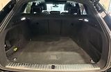 Audi Q8 e-tron 55 Q SoH 97% 360k Pano Vzduch - náhled 38