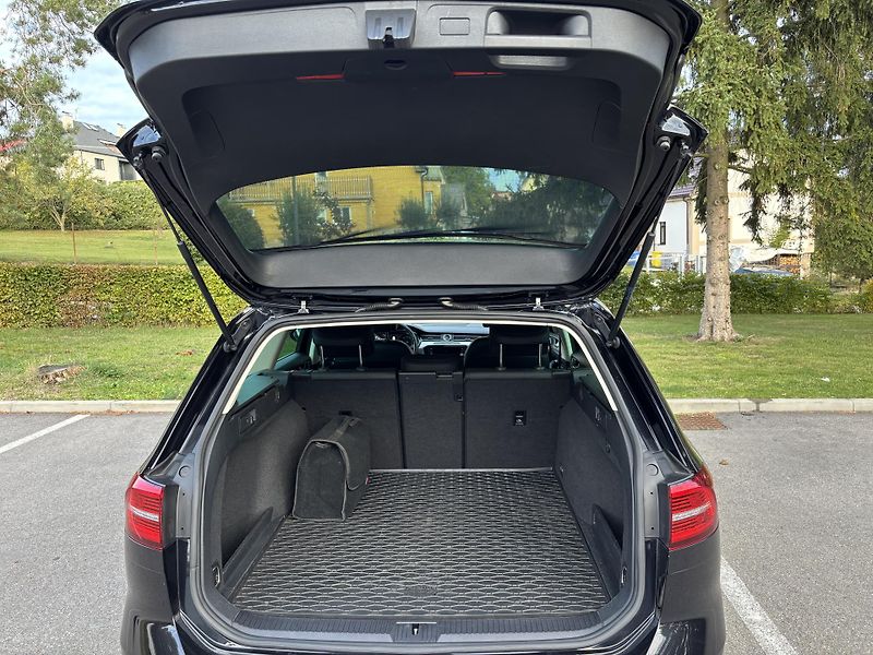 Volkswagen Passat (2019) 2.0 TDI, DSG, VW servis, DPH - fotka 3 z 11