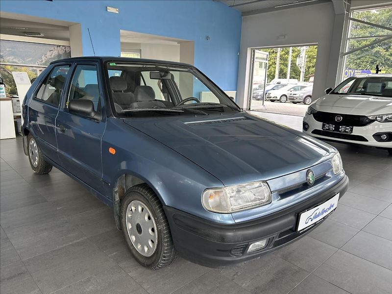 Škoda Felicia 1,3   PŮVOD ČR,60.000KM,TAŽNÉ - fotka 1 z 22
