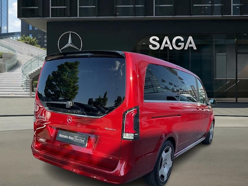 Mercedes-Benz Třídy V V-Třída 300D 4MATIC EXCLUSIVE - fotka 2 z 11