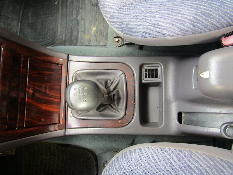 SsangYong Korando (1999) 2.9 TD MERCEDES  4X4 - fotka 25 z 29