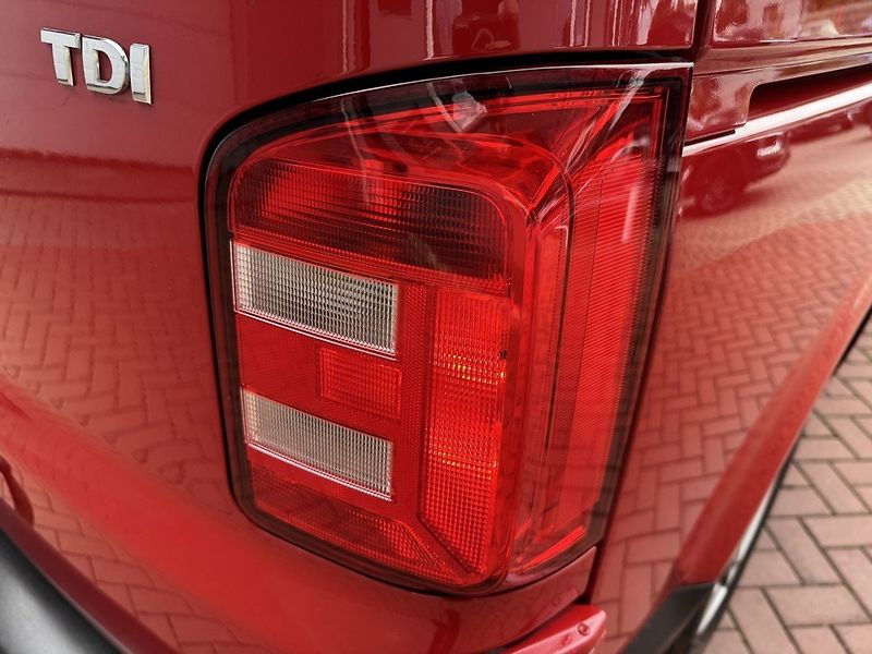 Volkswagen Transporter (2017) 2.0TDi Klima Servis VW - fotka 37 z 46