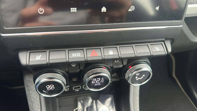Renault ZOE electric 52kWh 100kW/401AD - fotka 16 z 26