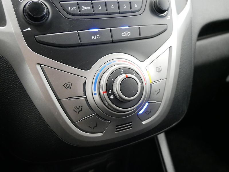 Hyundai ix20 - fotka 19 z 23