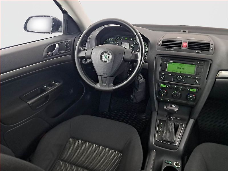 Škoda Octavia (2006) 2.0 TDI, Automat, po STK - fotka 7 z 16