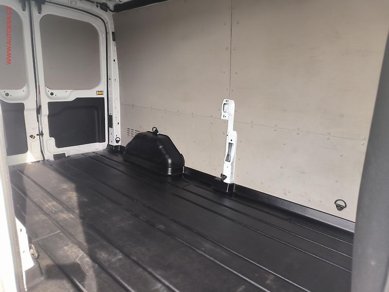 Ford Transit (2023) 2.0TDCi L3H2, 1.maj,ČR, TREND - fotka 9 z 22