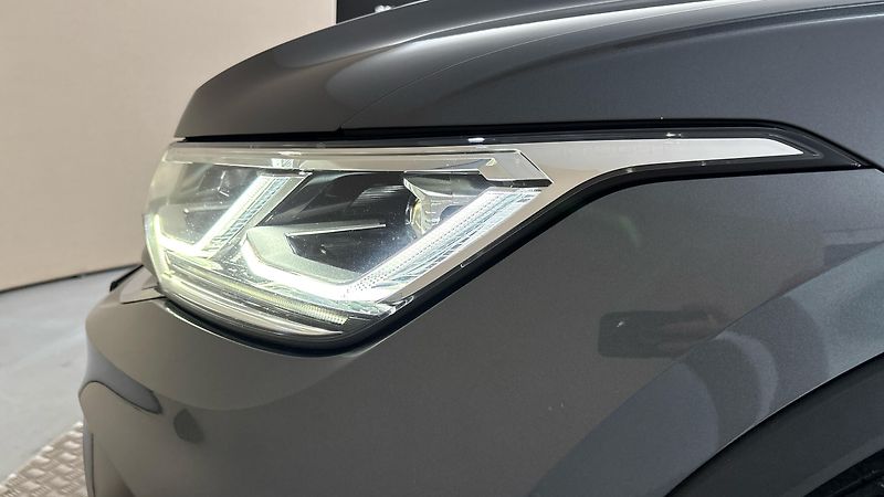 Volkswagen Tiguan Allspace 2.0 TDI DSG 4MOTION R-Line - fotka 18 z 29