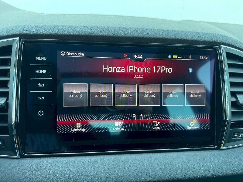 Škoda Karoq (2018) 1.5TSI 110kW DSG Style Pano Ků - fotka 23 z 35
