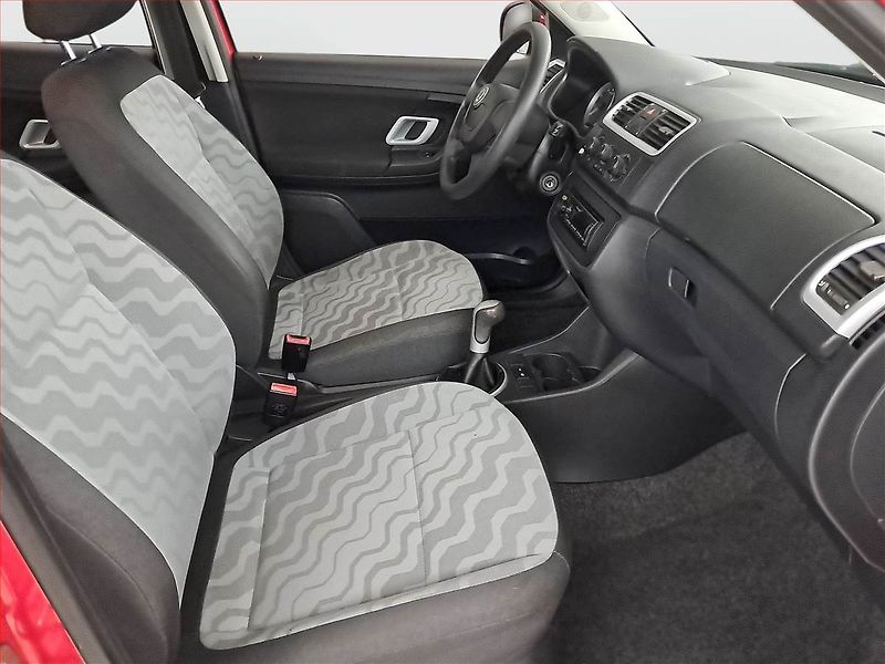 Škoda Fabia (2009) 1.2, po STK, zamluveno - fotka 9 z 17