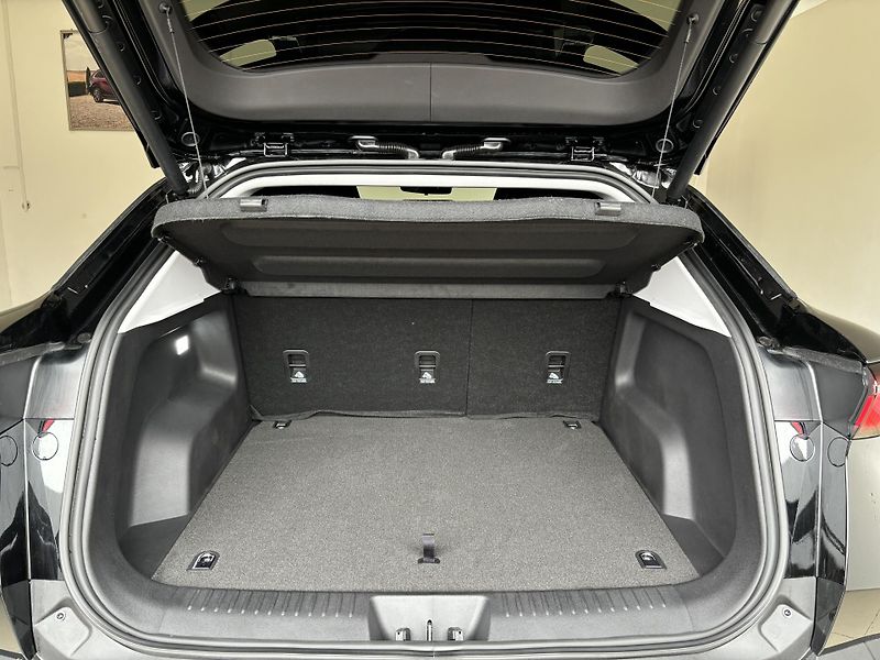Omoda 5 (2026) 1.6 tGDI 108kW Premium - fotka 14 z 49