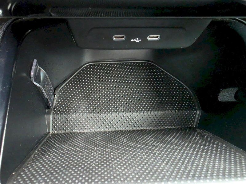 Škoda Fabia (2025) 1,0TSI 70KW SELECTION - fotka 16 z 30