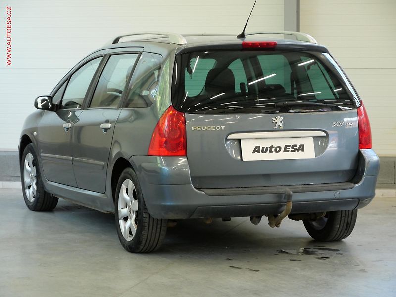 Peugeot 307 (2006) 1.6 HDI, AC, TZ, panor. - fotka 6 z 21