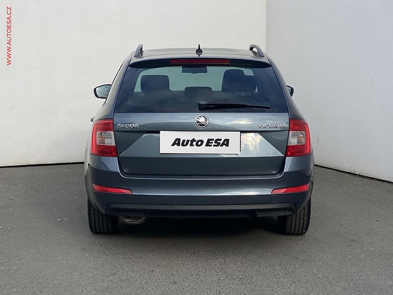 Škoda Octavia (2015) 1.4 TSi, Elegance, DSG, +kola - fotka 5 z 20