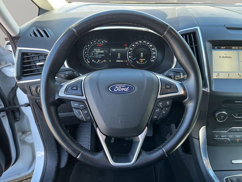 Ford S-MAX (2019) 1.5 121kw, ČR, 1.maj - fotka 10 z 24
