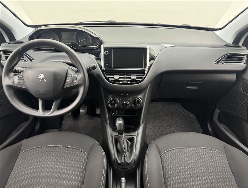 Peugeot 208 1,6 HDi DPH KLIMATIZACE LED ČR - fotka 7 z 29