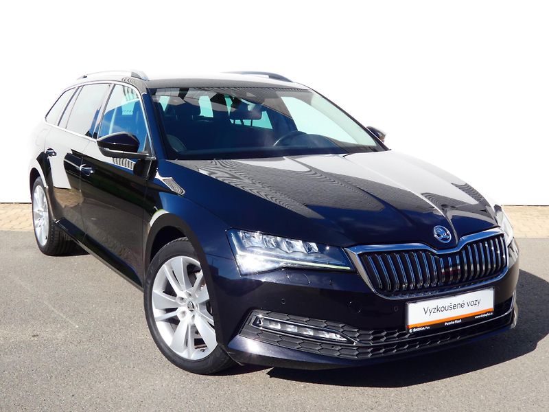 Škoda Superb III /FL Combi StylePlus 2.0 TD - fotka 11 z 30