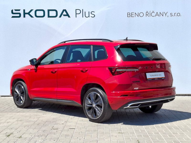 Škoda Karoq (2023) Sportline DSG 1,5TSi 110kW - fotka 10 z 35