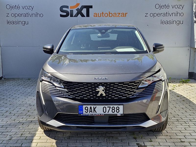 Peugeot 3008 Allure Pack 1,5 BlueHDi (96 - fotka 3 z 10