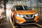 Výroba Nissanu X-Trail ve Velké Británii.