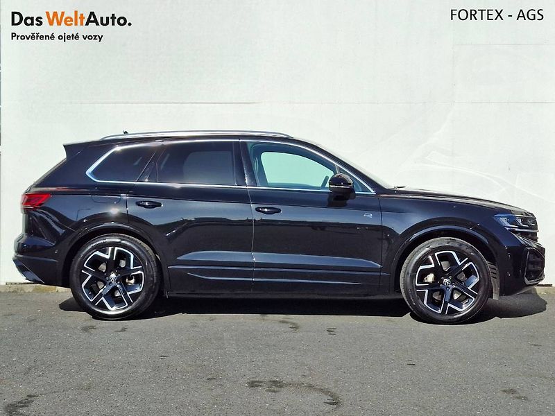 Volkswagen Touareg (2024) R-LINE, FACELIFT,3.0 TDI,210kW - fotka 6 z 29
