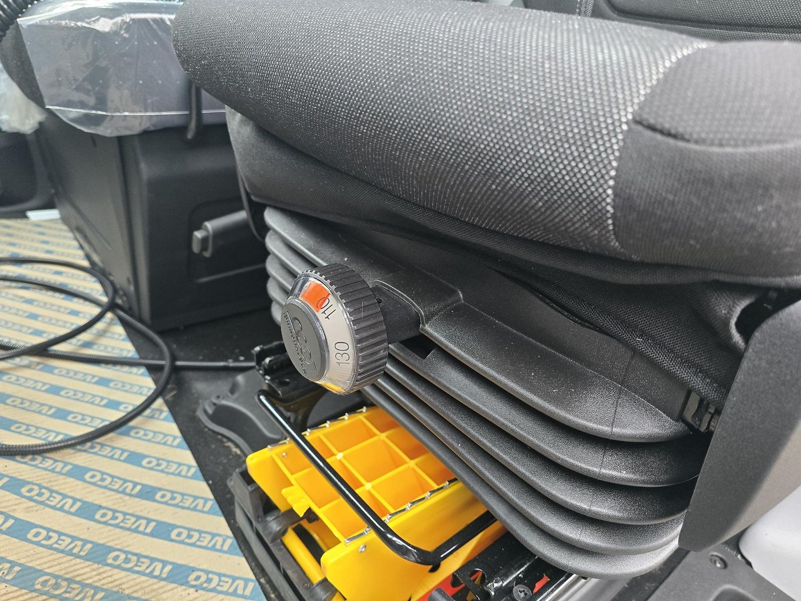 Iveco Daily HÁKOVÝ NOSIČ DO 3,5 T — foto 12