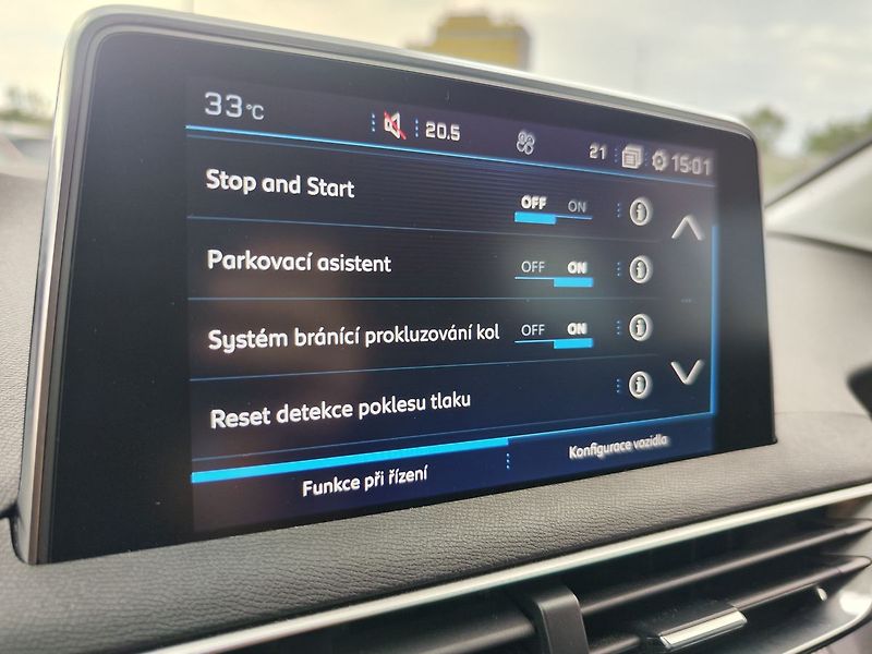 Peugeot 5008 1.5 HDI/96kW Servisováno - fotka 16 z 29