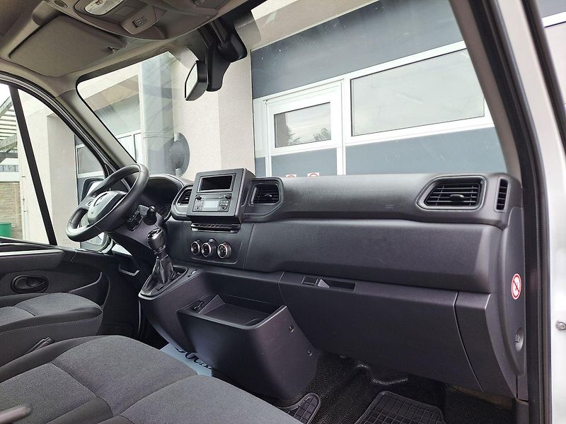 Renault Master (2020) 2.3 DCI, ZÁRUKA, REZERVACE - fotka 15 z 26