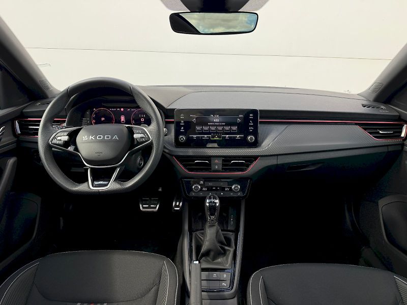 Škoda Scala (2025) 1.0 TSI 85 kW DSG Monte Carlo - fotka 5 z 23