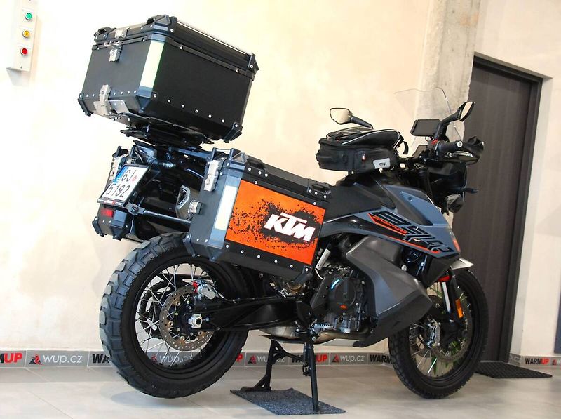 KTM 890 Adventure (2021) hezký stav,původ ČR,2.majitel - fotka 3 z 19