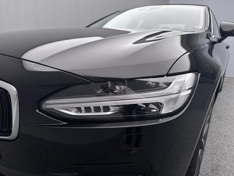 Volvo S90 T6 AWD MOMENTUM AUT 1.maj - fotka 20 z 53