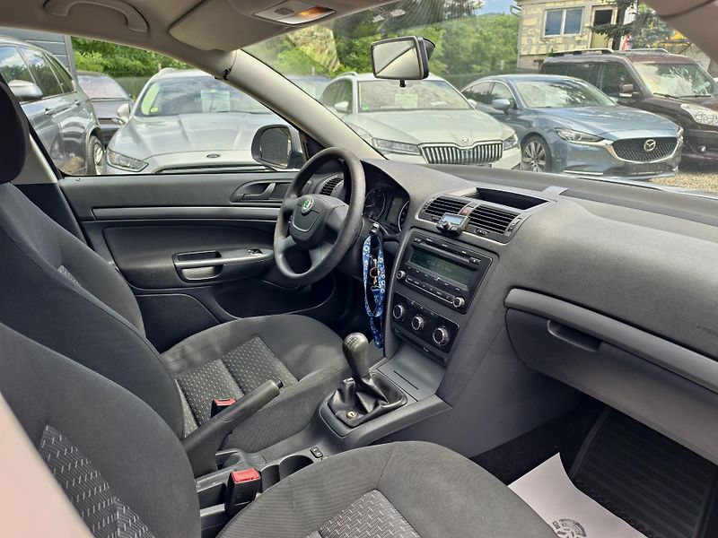 Škoda Octavia 1.4 TSi 90kW, KLIMA, ČR - fotka 8 z 19