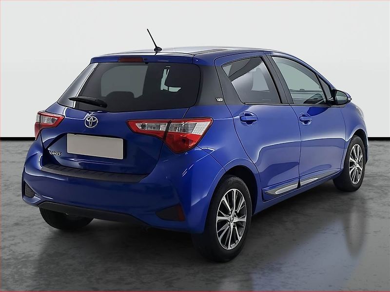 Toyota Yaris (2019) 1.5 Dual VVT-i, Serv.kniha - fotka 5 z 16