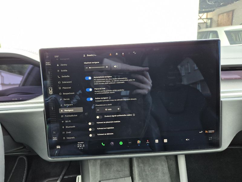 Tesla Model X 100kwH PLAID 750kw TZ - fotka 32 z 48