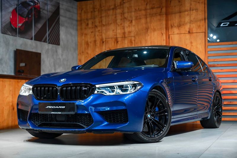 BMW M5 - fotka 4 z 27