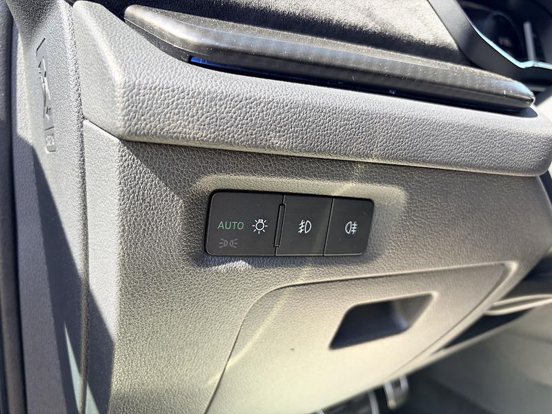 Škoda Octavia RS 180KW MATRIX CANTON HUD - fotka 17 z 54