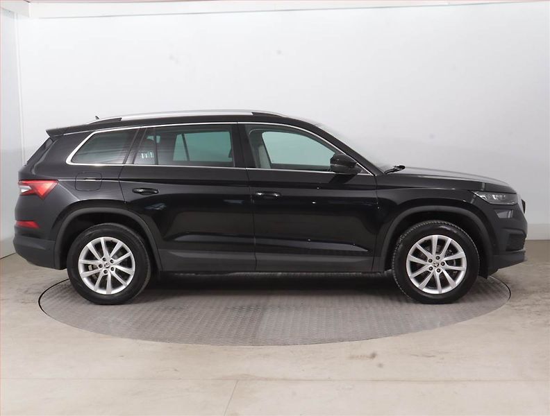 Škoda Kodiaq (2023) Style 1.5 TSI - fotka 6 z 18