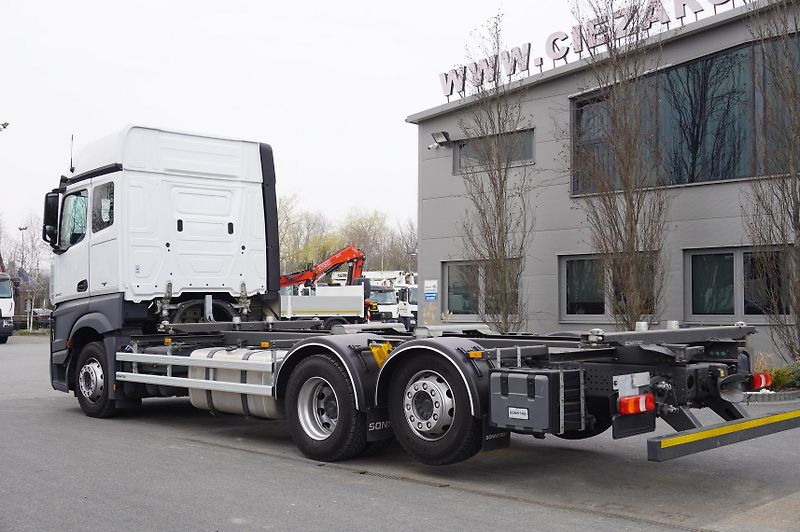 Mercedes-Benz Actros (2018) 2540 6x2/40 tho.km!/ 5 seats - fotka 6 z 24