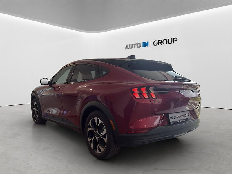 Ford Mustang Mach-E (2025) MACH-E 5D 73 kWh,0 STANDARDNÍ - fotka 7 z 10